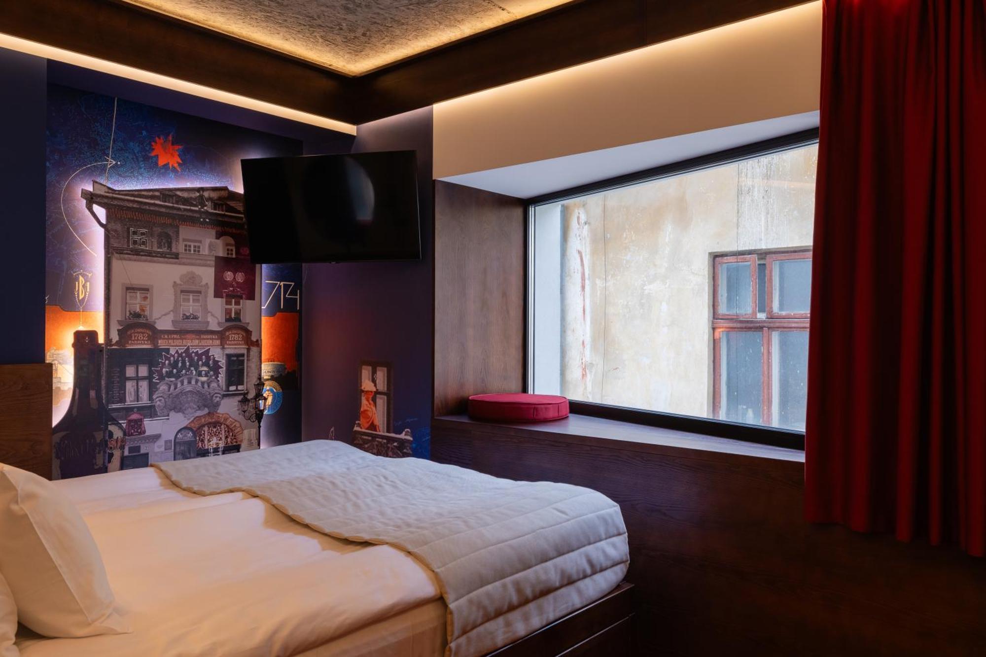 !Fest Hotel Rynok Square Lviv Exterior photo